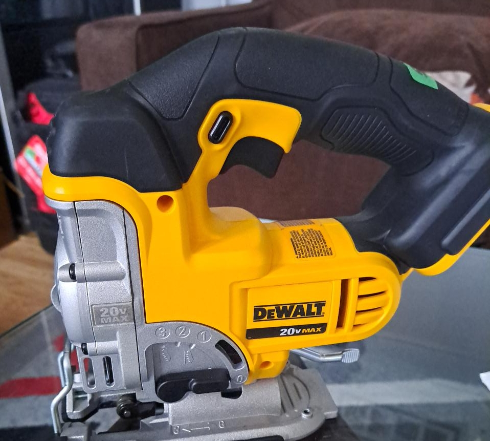 DeWalt 20V MAX Jigsaw - Cordless thumbnail