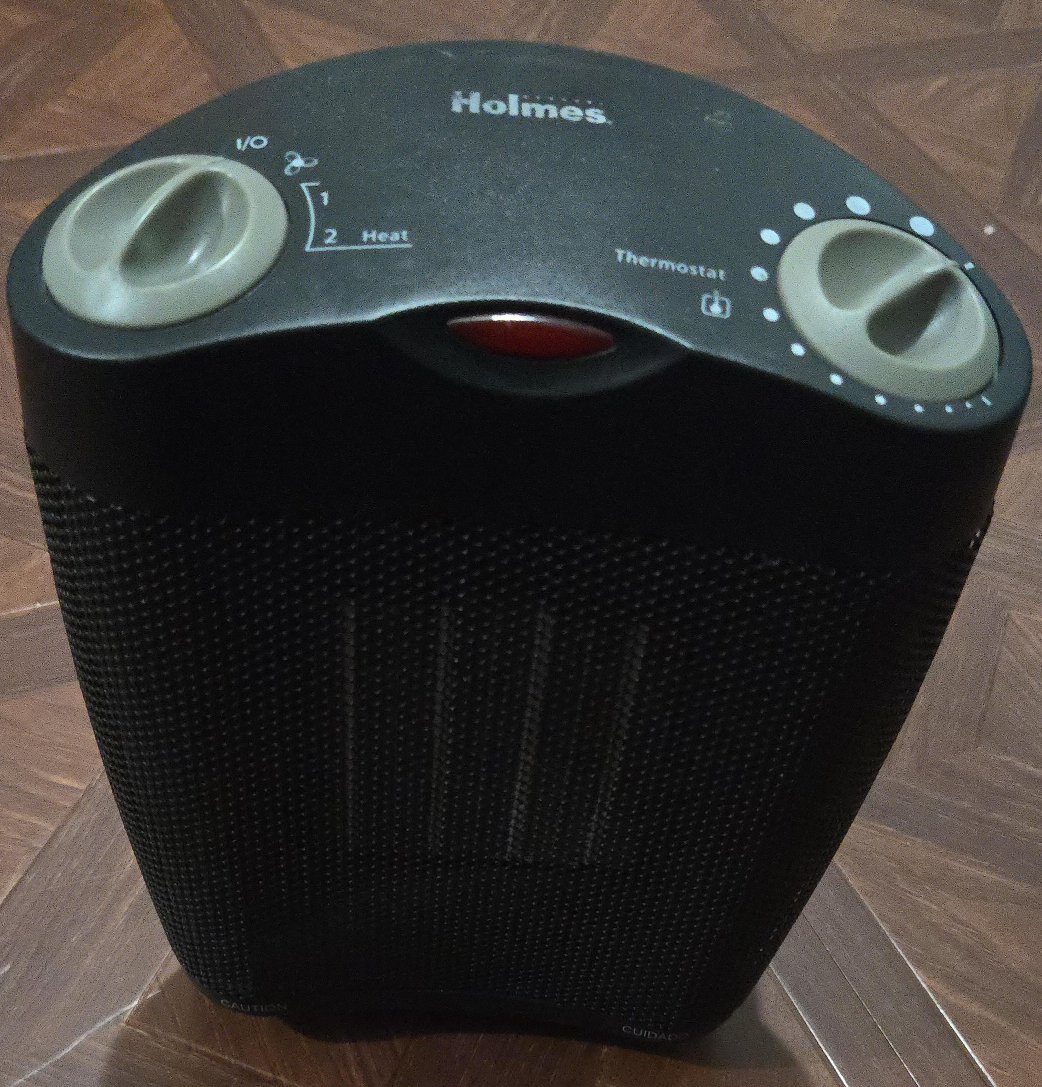 Holmes Personal Space Heater thumbnail