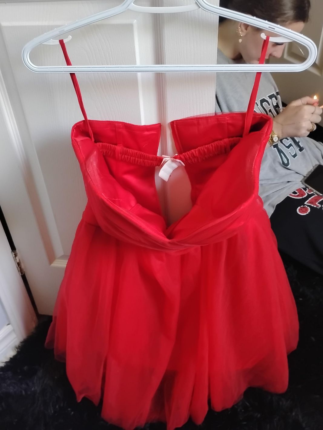 Red Dress thumbnail