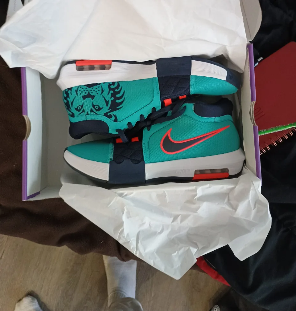 Nike LeBron Witness 7 Teal/Navy - Size 13