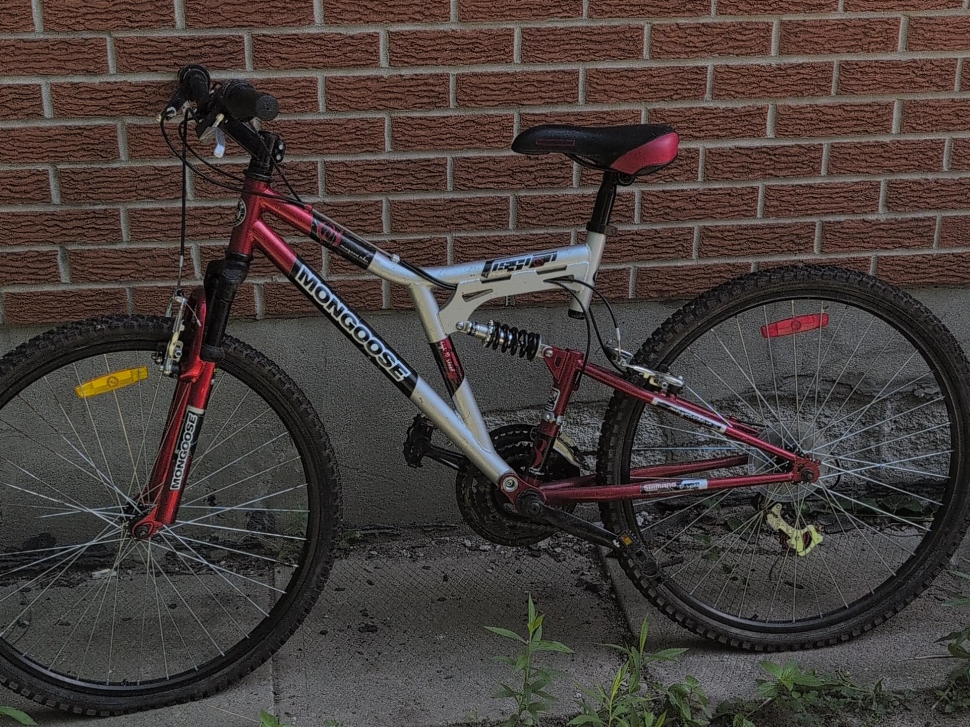 Mongoose XR-75 Full Suspension Mountain Bike thumbnail