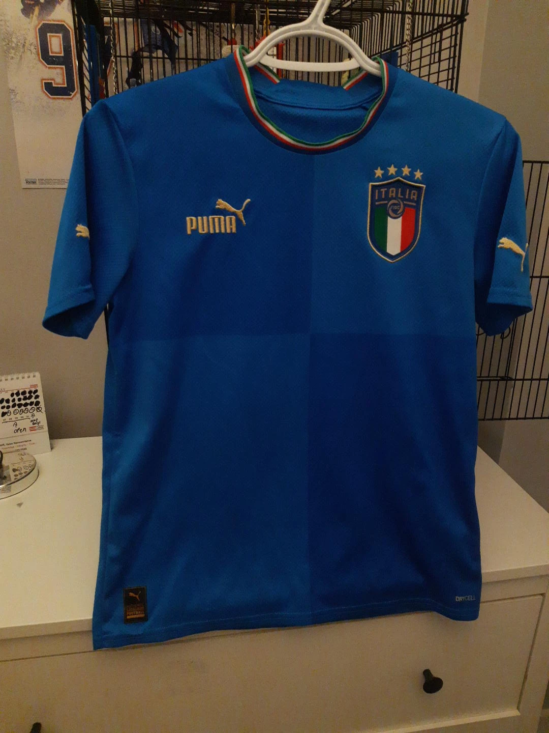 Puma Italy Soccer Jersey authenticated thumbnail