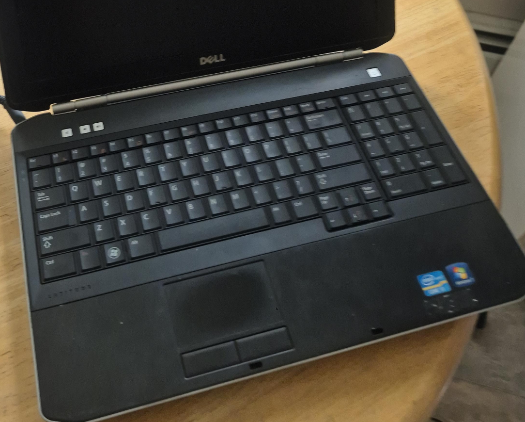 Dell Latitude Laptop thumbnail