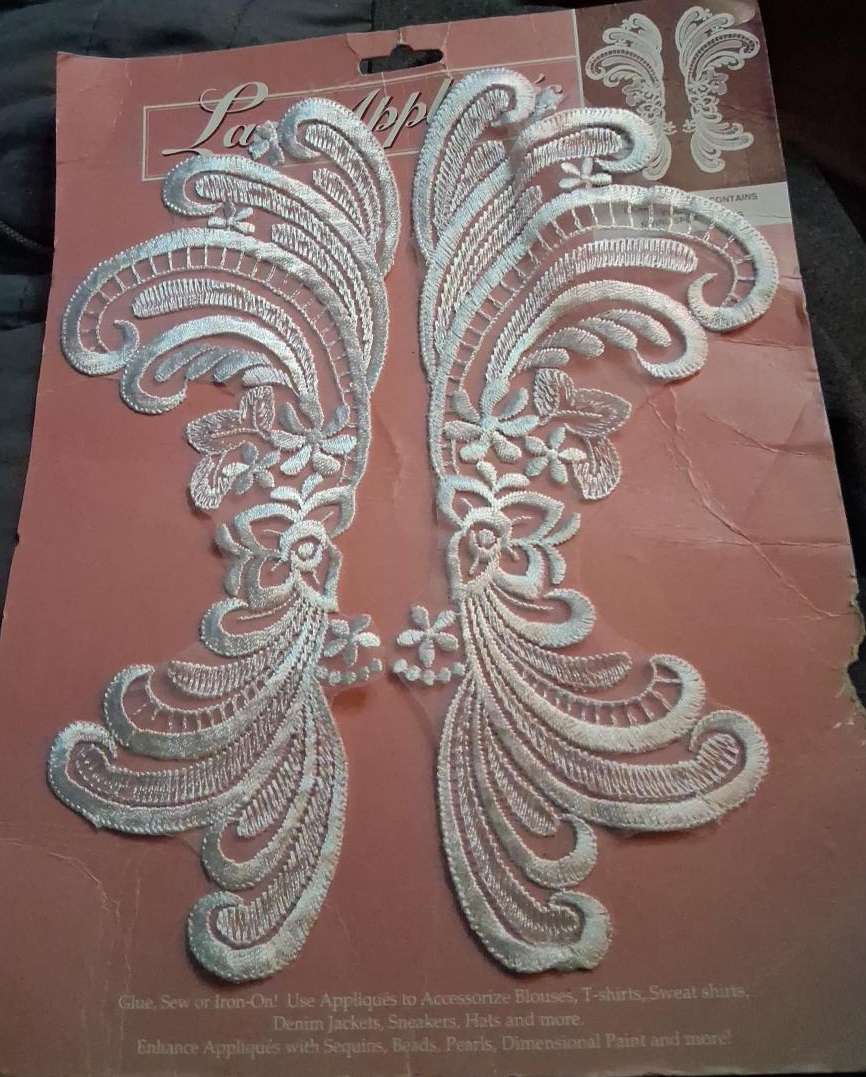 Lace Appliques - Two 4" x 11" Swirl Spray Motifs