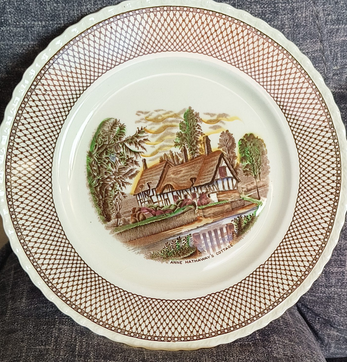 collectible plate thumbnail