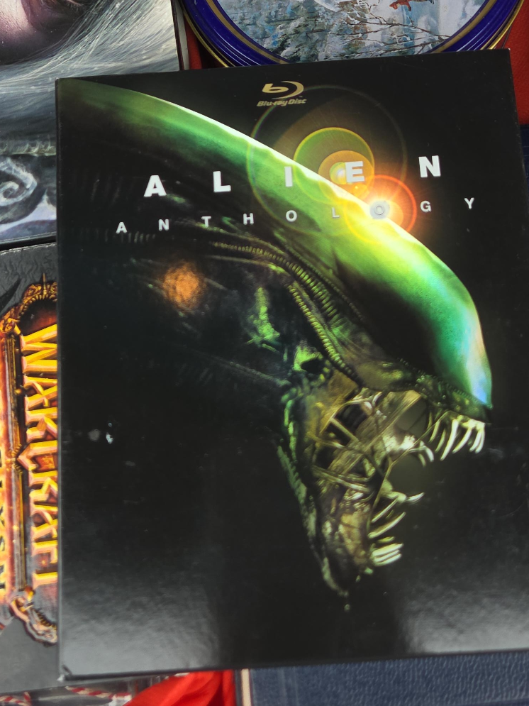 Alien Anthology Blu-ray Disc image indicator(1)