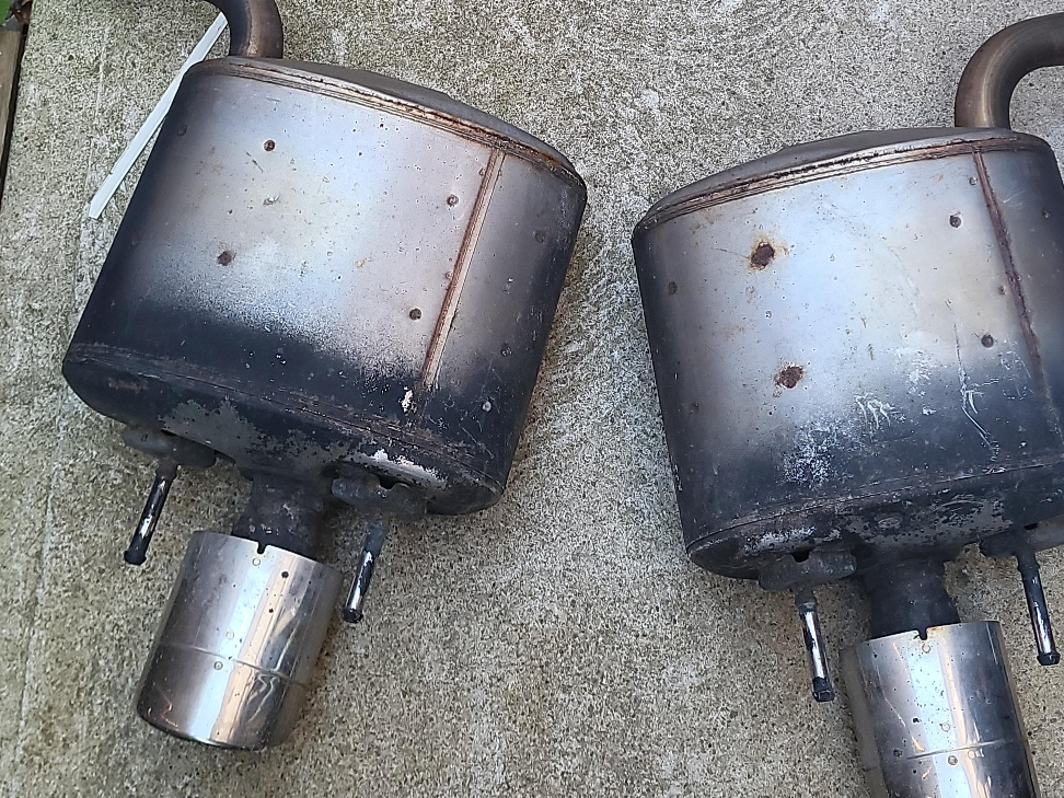 Used Mufflers thumbnail