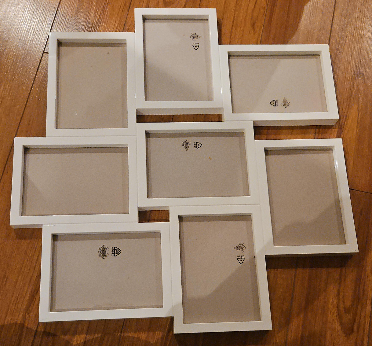 White Multi-Photo Frame thumbnail