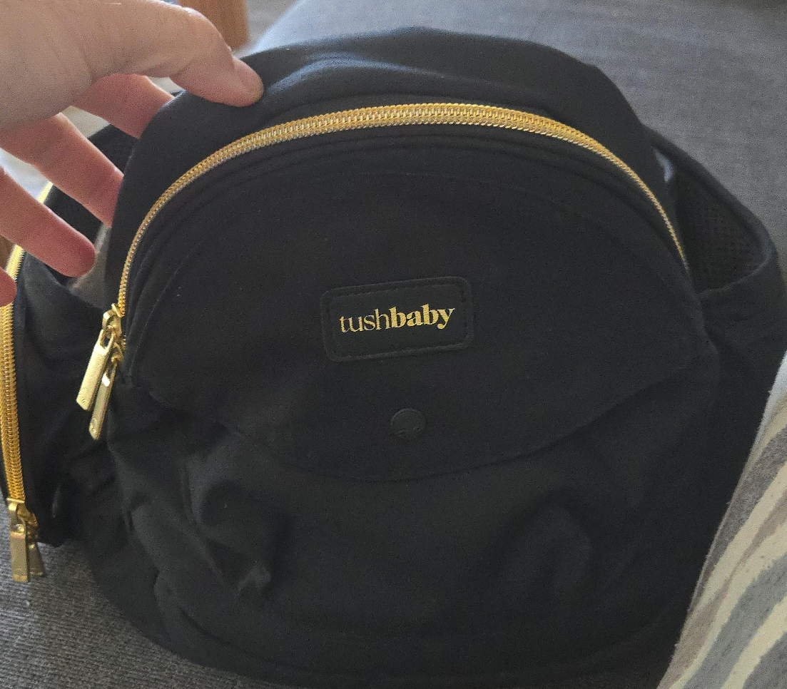 Tushbaby Baby Carrier - Black thumbnail
