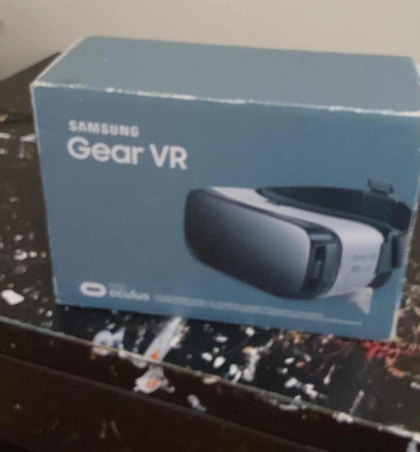 Samsung Gear VR - Virtual Reality Headset thumbnail