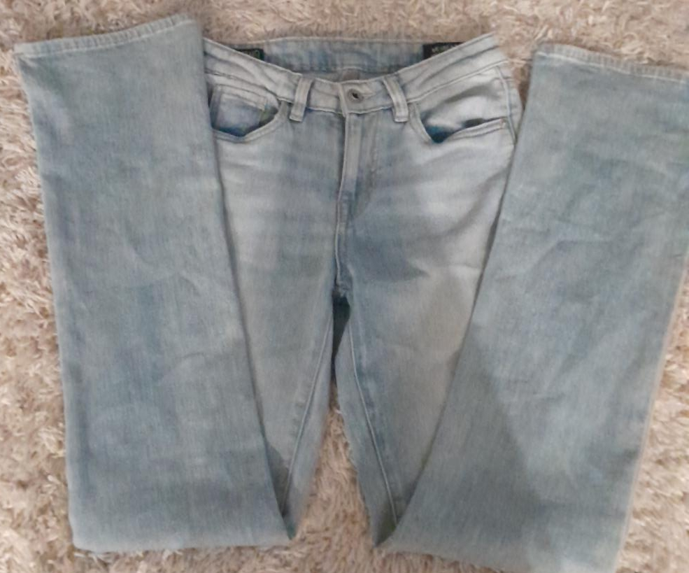 Light Wash Jeans thumbnail