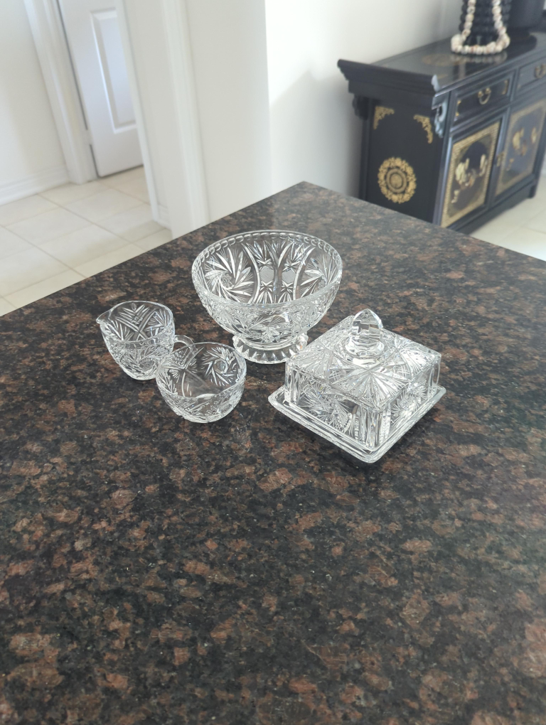 Crystal Glass Bowl, Creamer & Butter Dish Set thumbnail