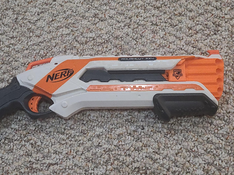 Nerf Roughcut 2X4 Blaster thumbnail