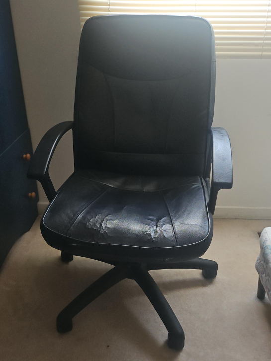 Black Office Chair thumbnail