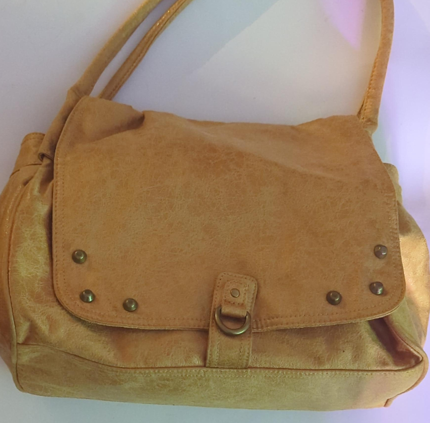 Matt & Nat Golden Tan Shoulder Bag thumbnail