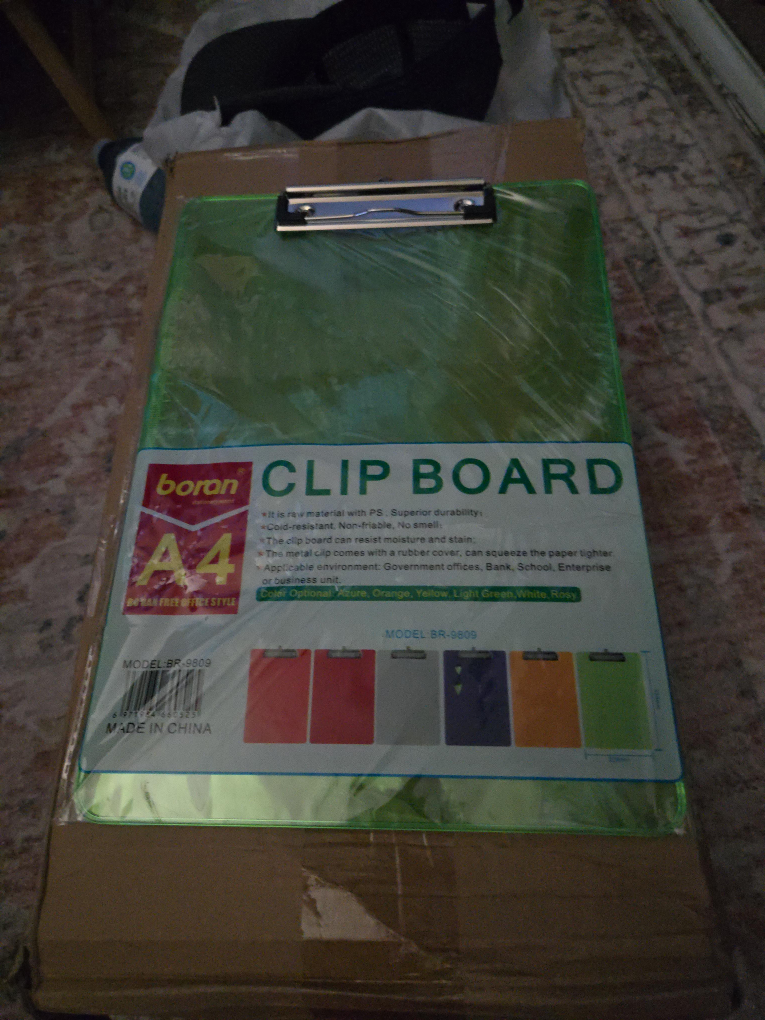 Seajan Colorful Plastic Clipboards (50 pcs) thumbnail