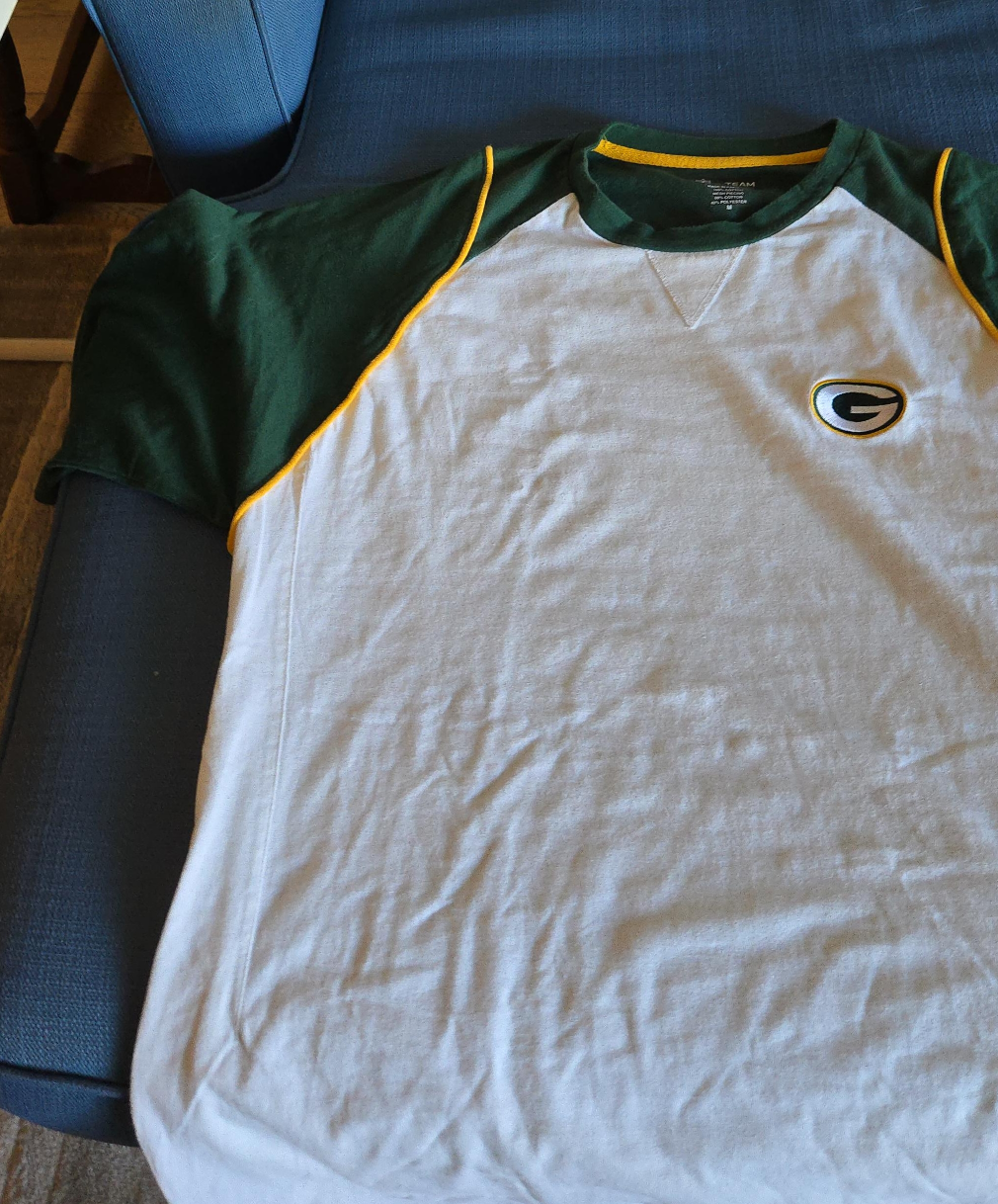 Green Bay Packers T-Shirt thumbnail