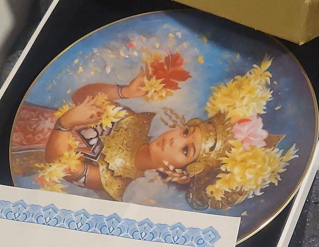 Collectible Plate: "The Fragrant Offering" thumbnail