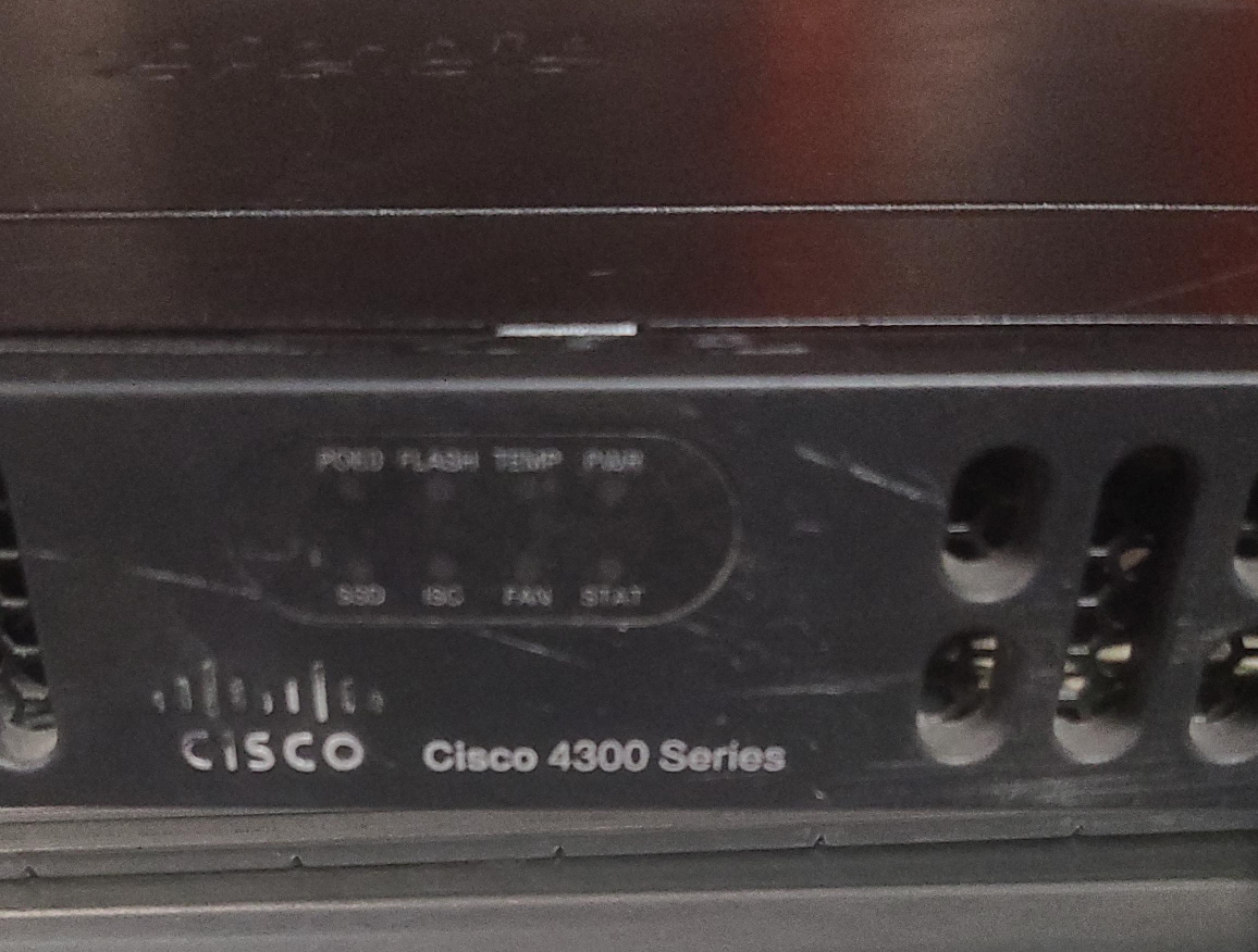 Cisco 4300 Series Network Device thumbnail