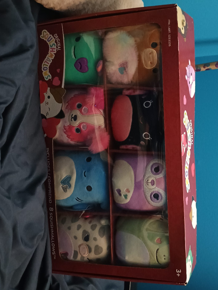 Squishmallows Original 8-Pack Plushies thumbnail