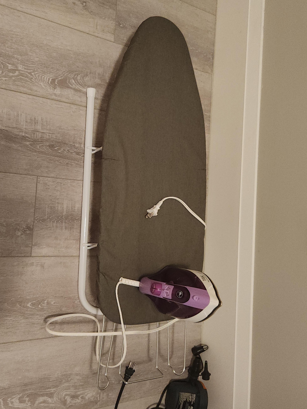 small Ironing Board (60cm) thumbnail