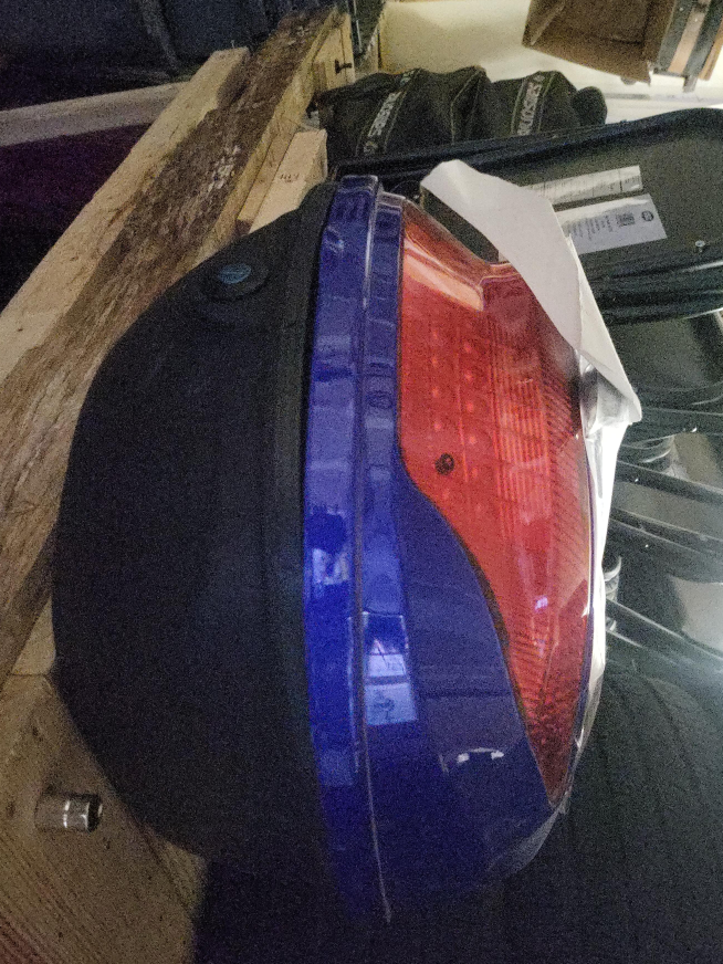 emmo electric bike rear bix- Blue & Red thumbnail
