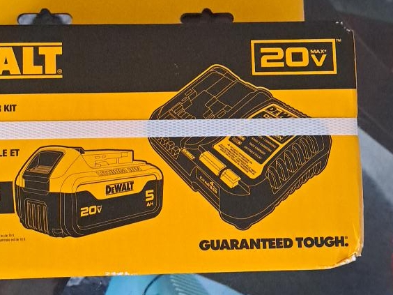 DeWalt 20V Max Battery Charger Kit - New thumbnail
