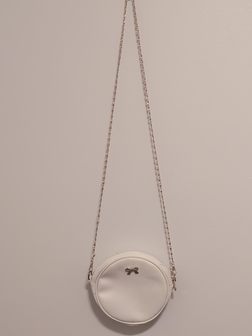 White Round Chain Bag thumbnail