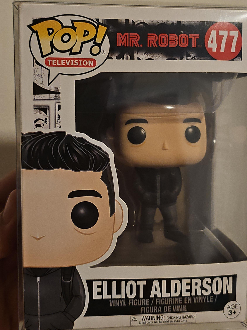 Funko Pop! Television Mr. Robot Elliot Alderson #477 thumbnail