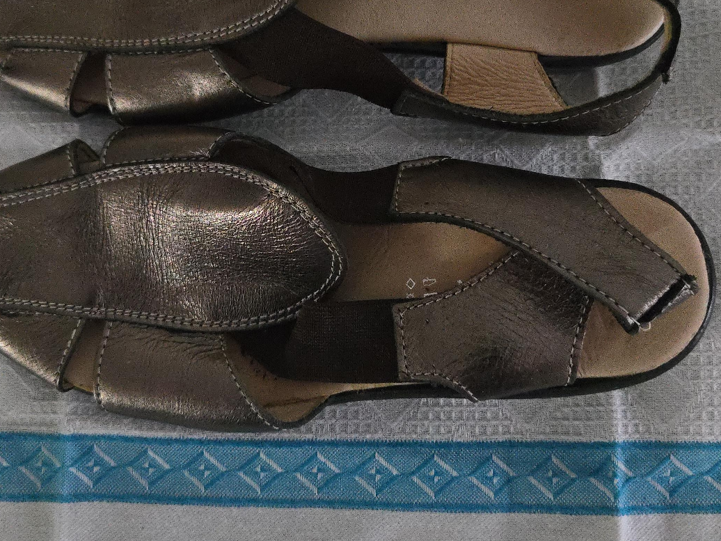 Costa Flex Bronze Sandals thumbnail