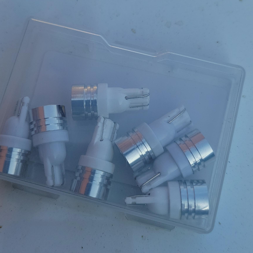 LED Light Bulbs - White thumbnail
