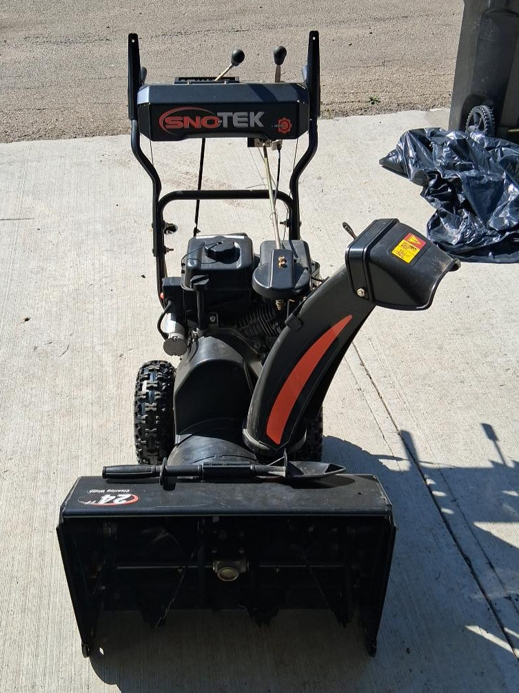 Sno-Tek 24" Snow Blower thumbnail