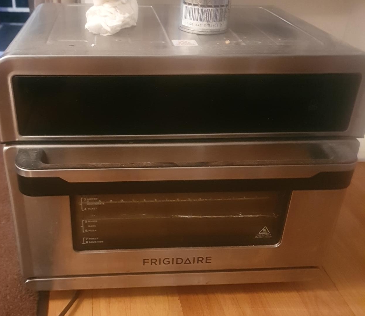 Frigidaire Toaster Oven thumbnail