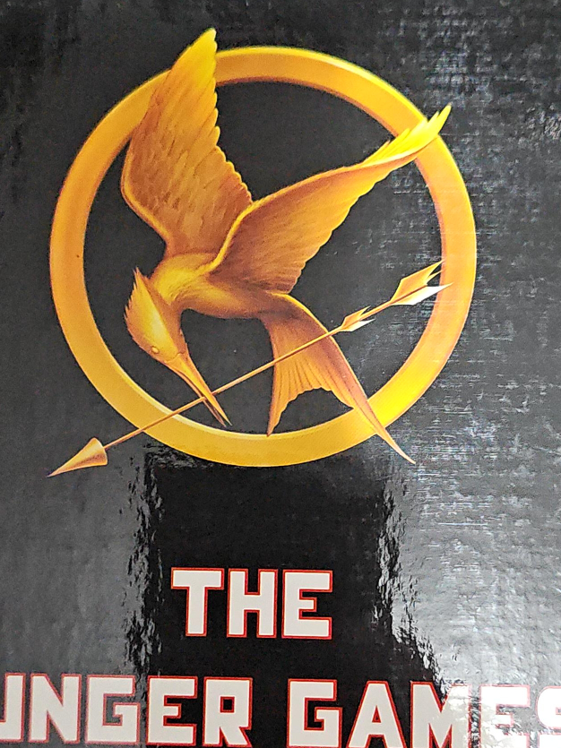 The Hunger Games Trilogy Box Set by Suzanne Collins thumbnail