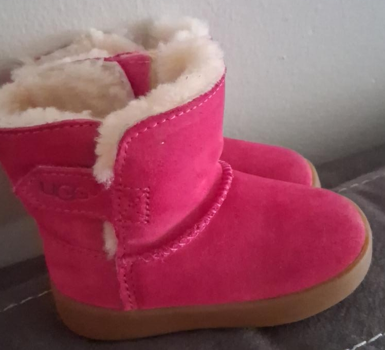 UGG Pink Toddler Boots - Size 4 thumbnail
