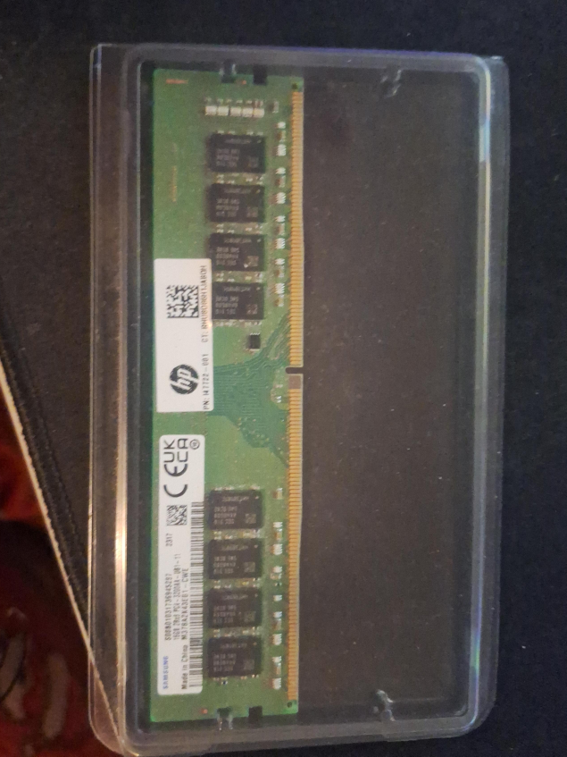 HP 147722-001 16GB DDR4 RAM thumbnail