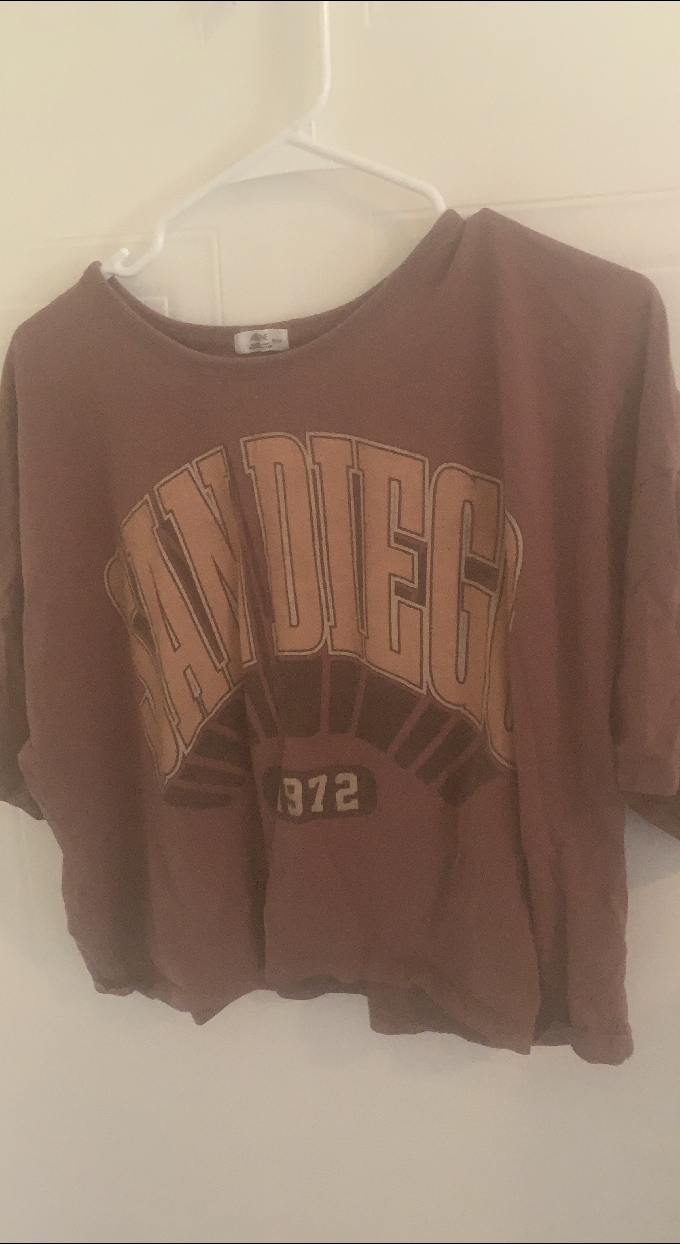 AE San Diego Crop Top - Size M thumbnail