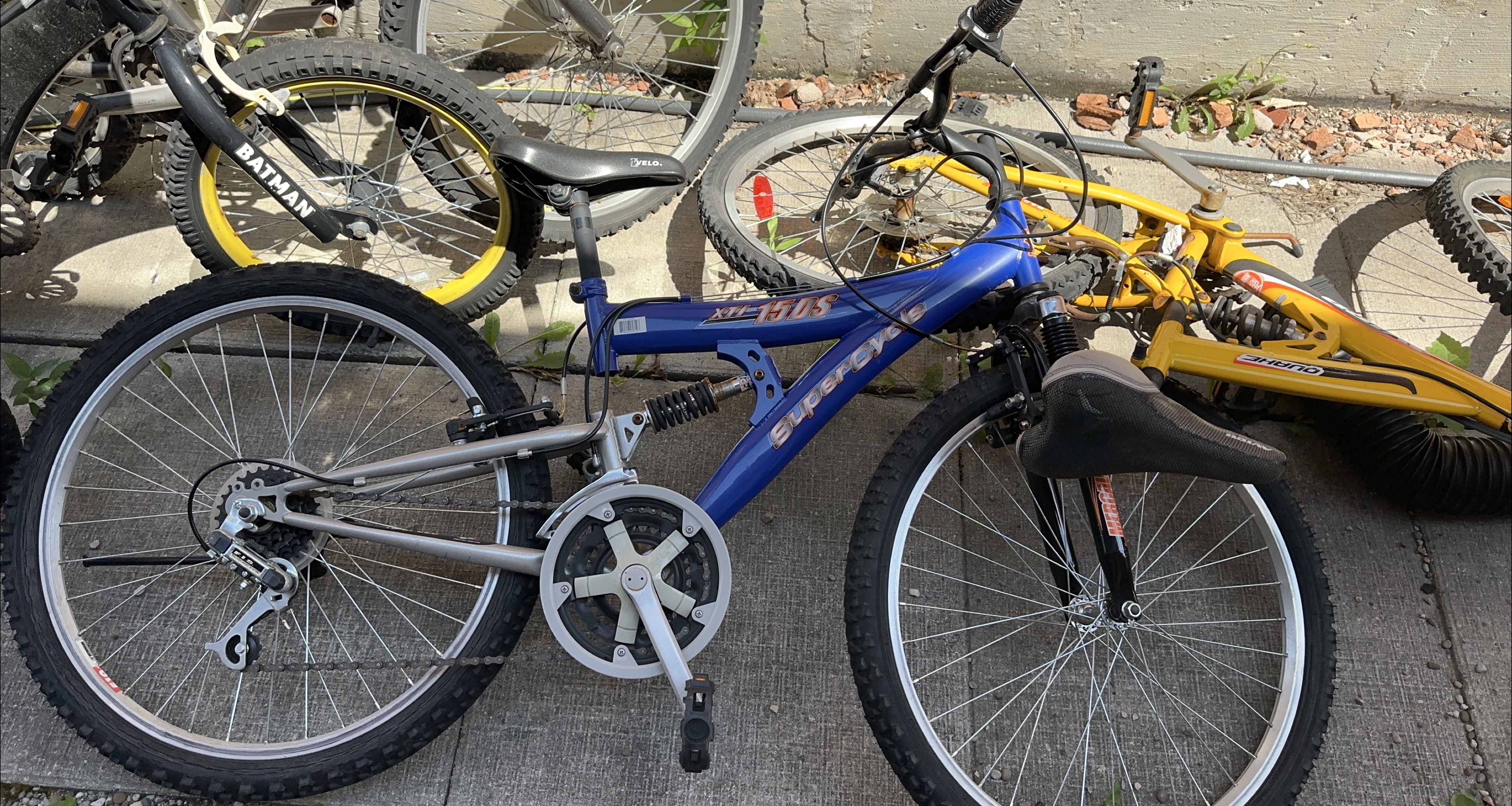 SuperCycle XTI-150DS Blue Mountain Bike thumbnail