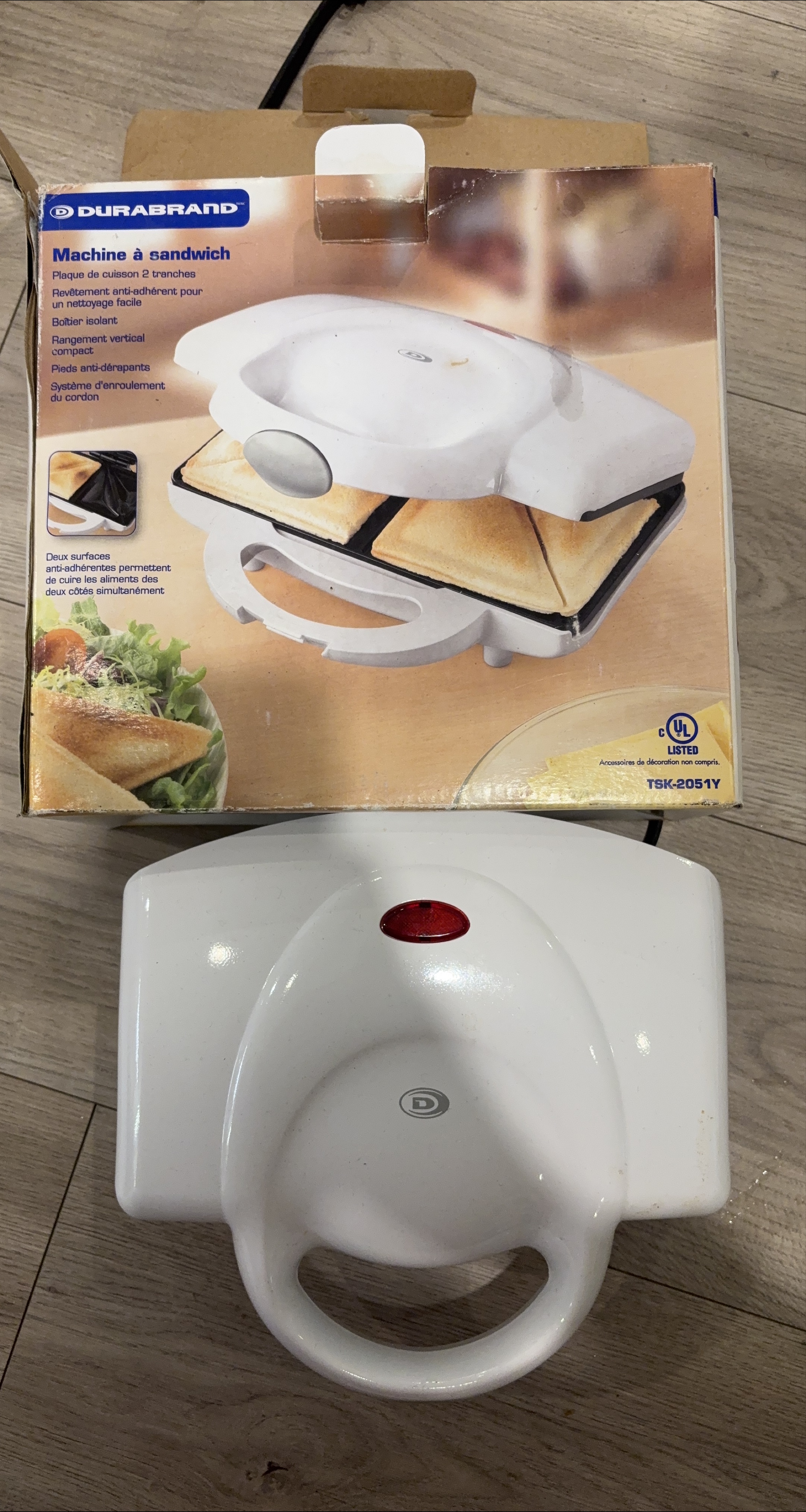 Durabrand Sandwich Maker thumbnail
