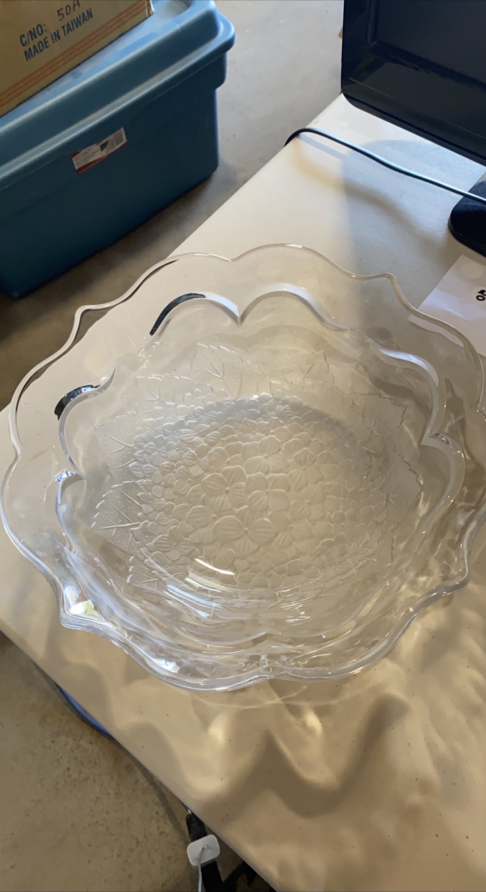 Clear Glass Serving Bowl with Floral Design thumbnail