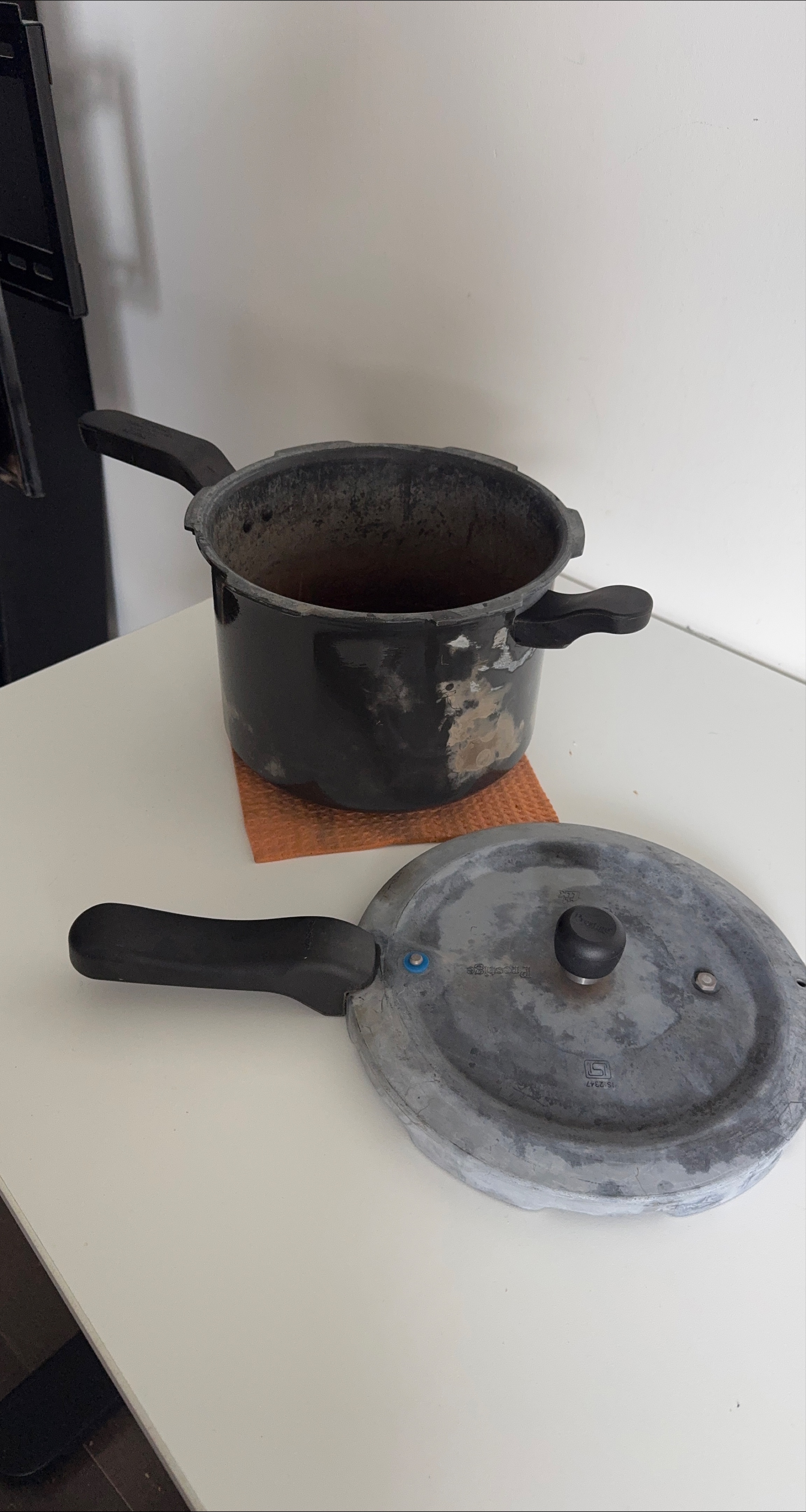 Prestige Pressure Cooker thumbnail