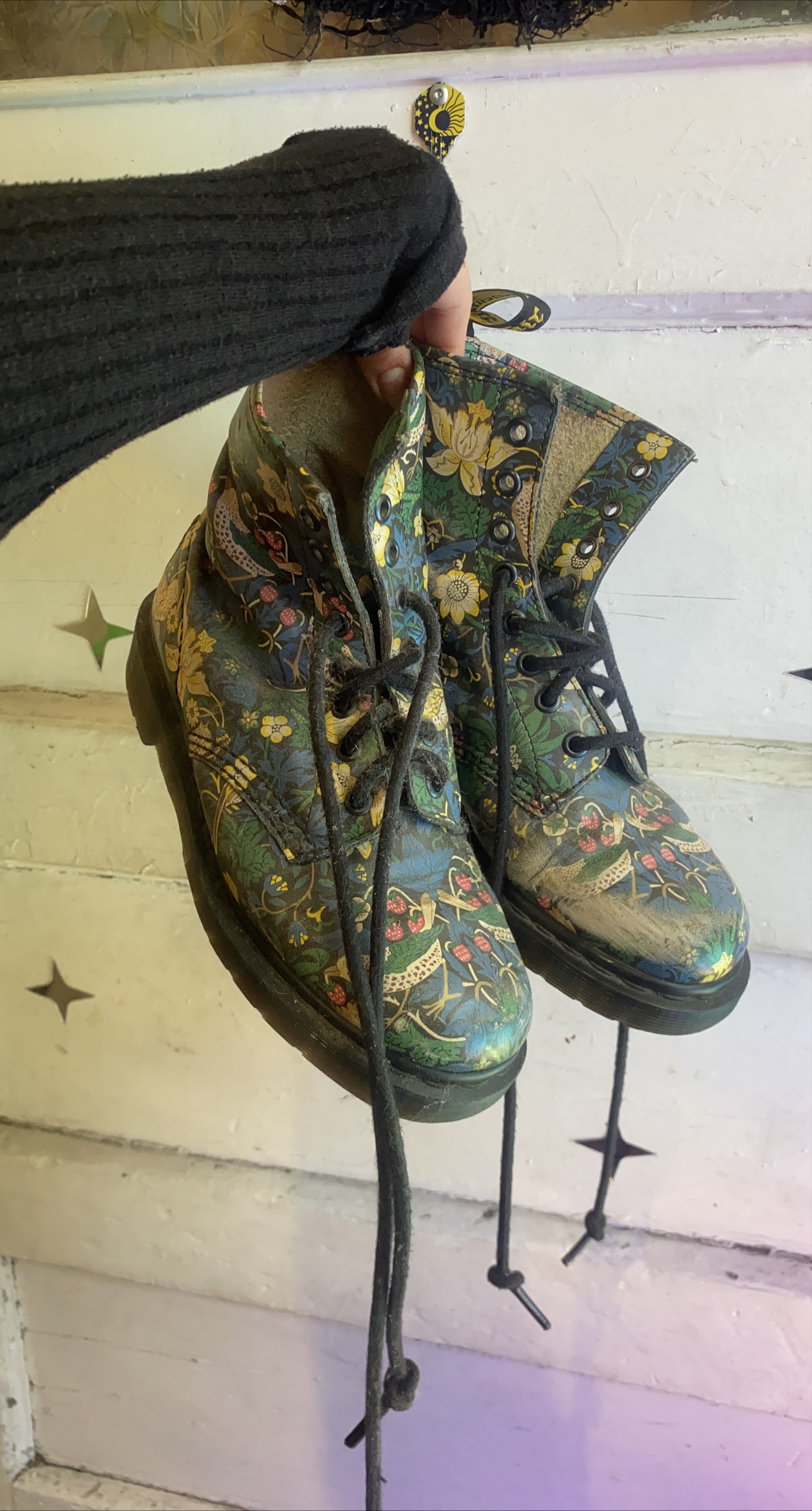 Dr. Martens William Morris