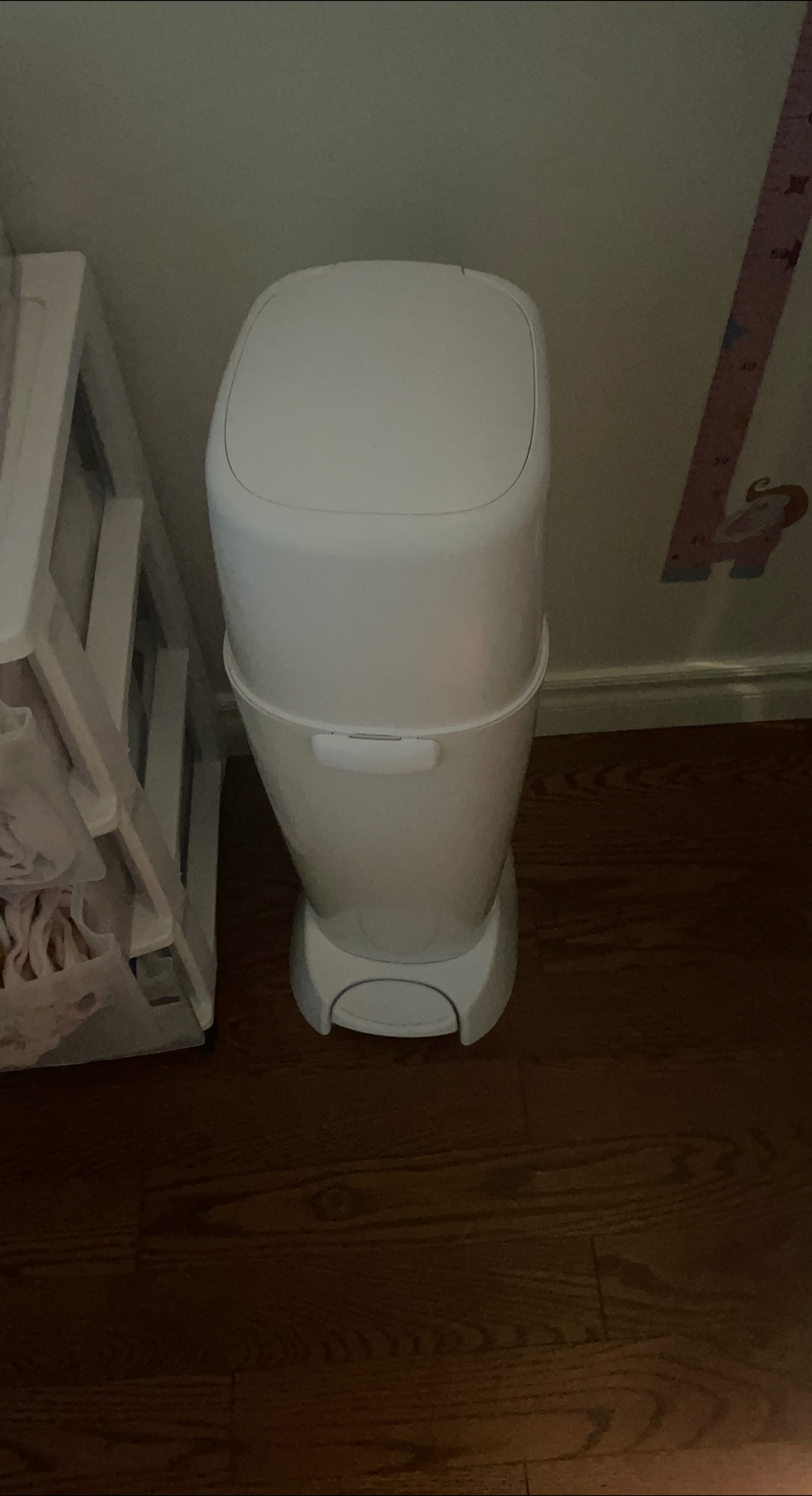 Munchkin Step Diaper Pail thumbnail