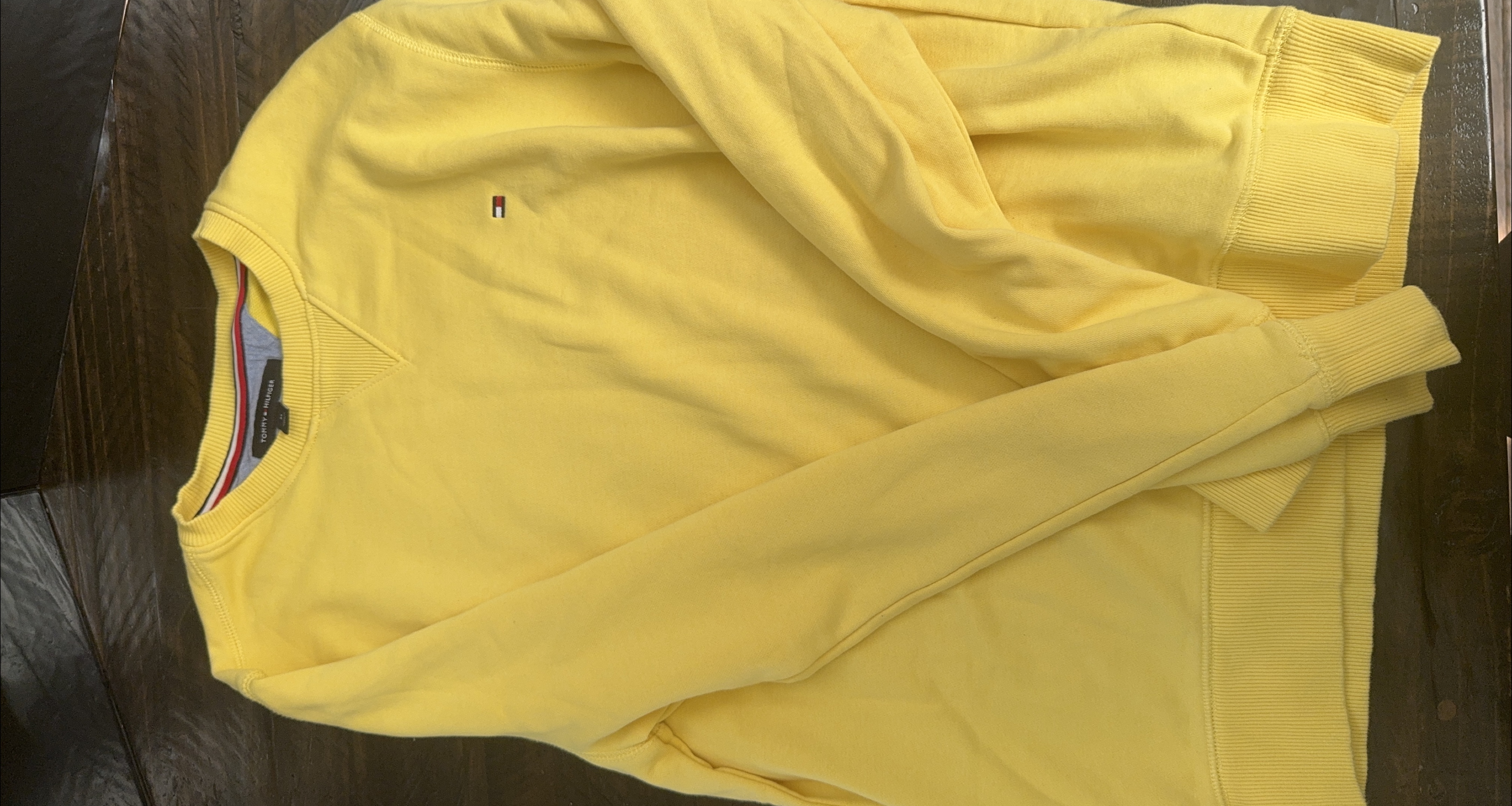 Tommy Hilfiger Yellow Crewneck - Size M thumbnail