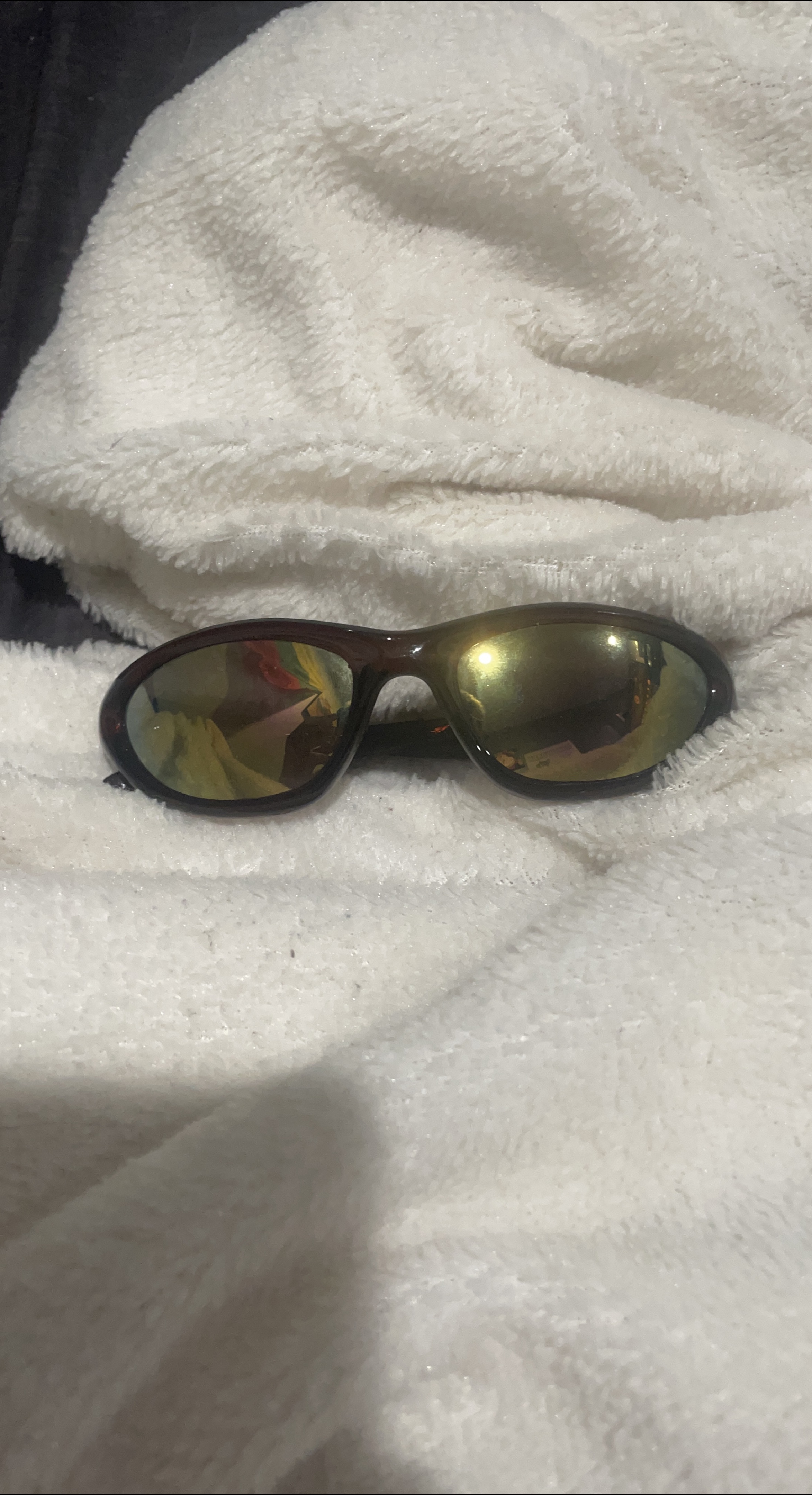 Brown Sunglasses thumbnail