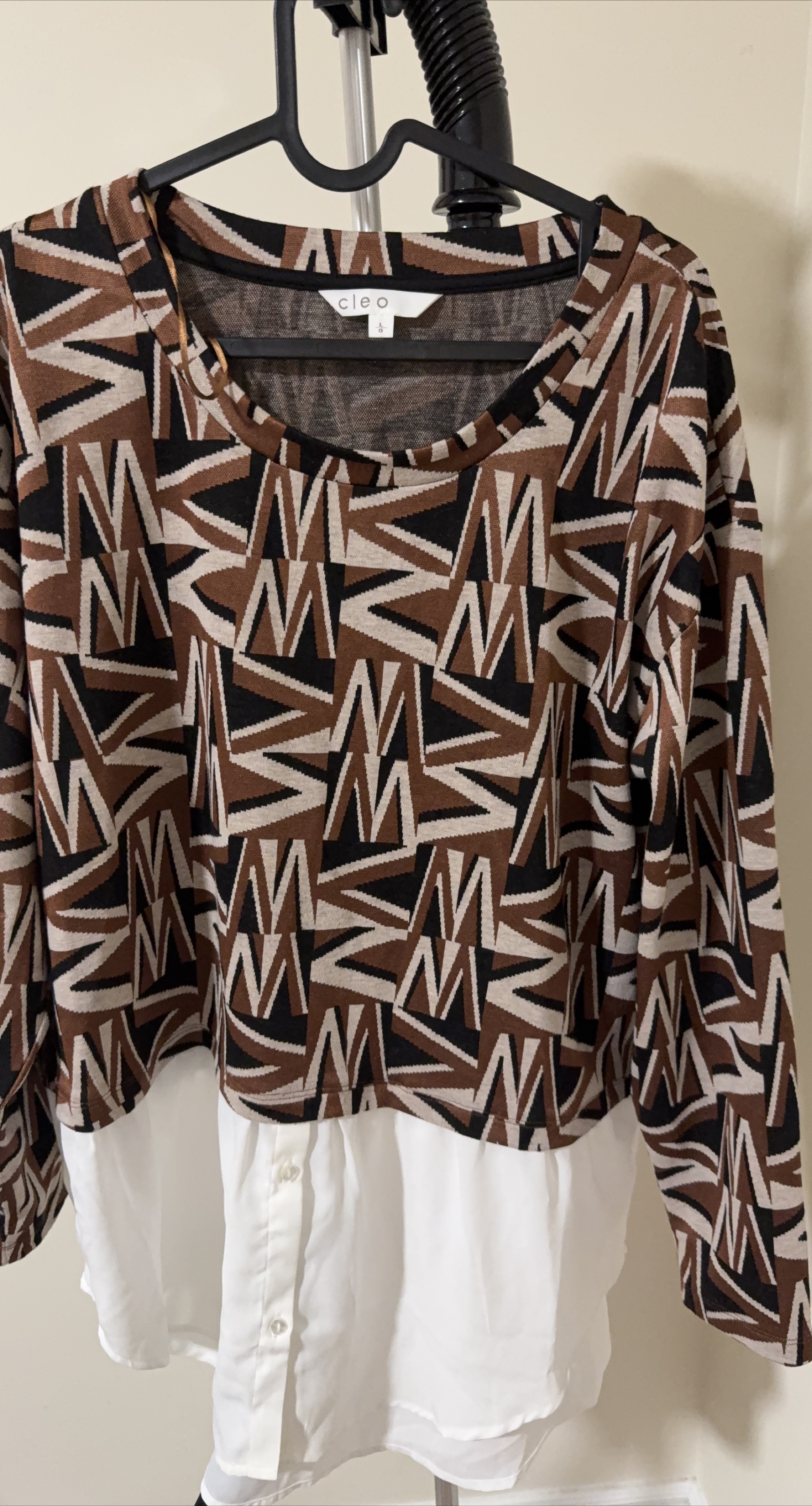 Cleo Size L Long Sleeve Blouse thumbnail