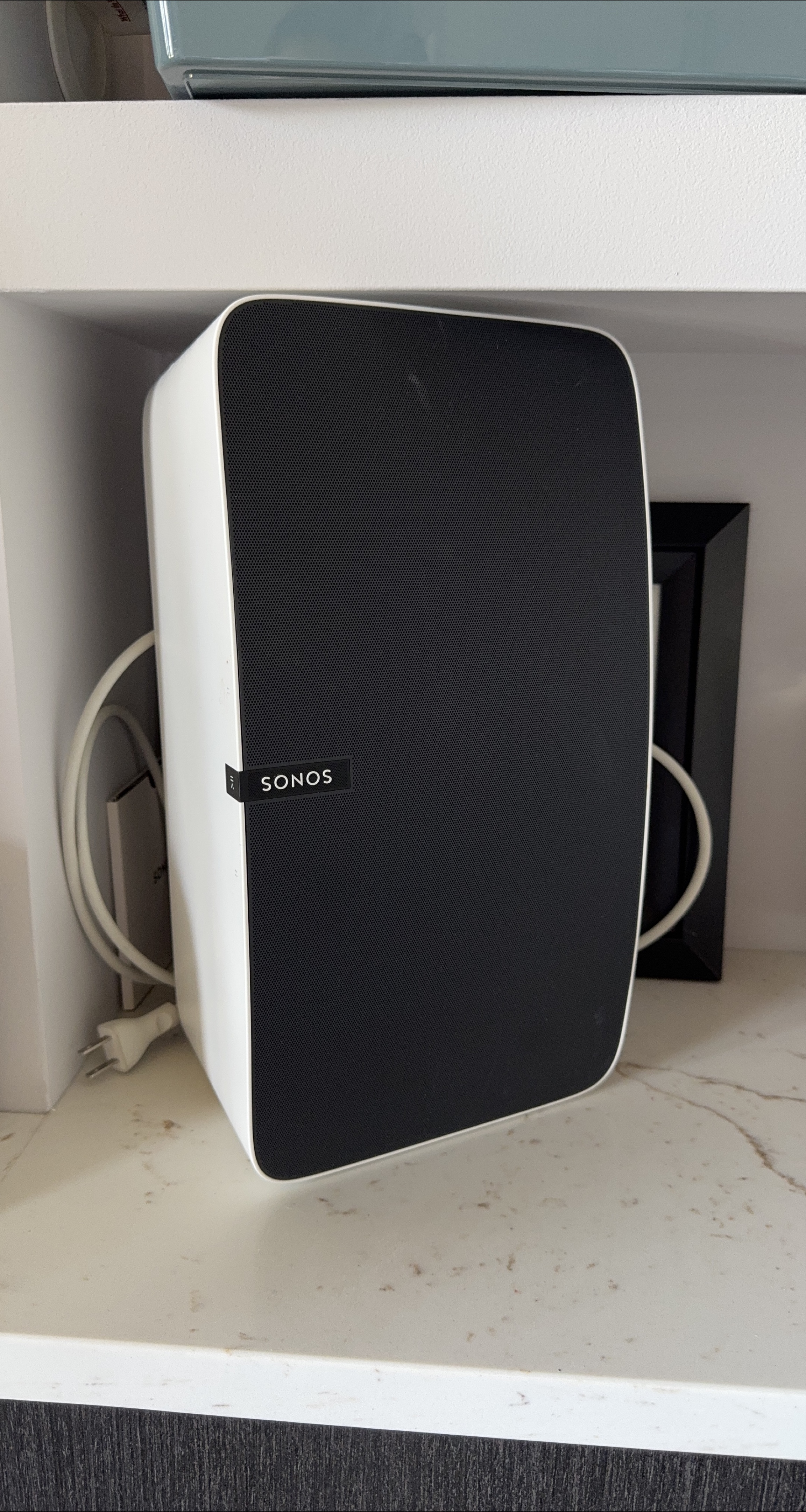 Sonos Play:5 Smart Speaker (White) thumbnail