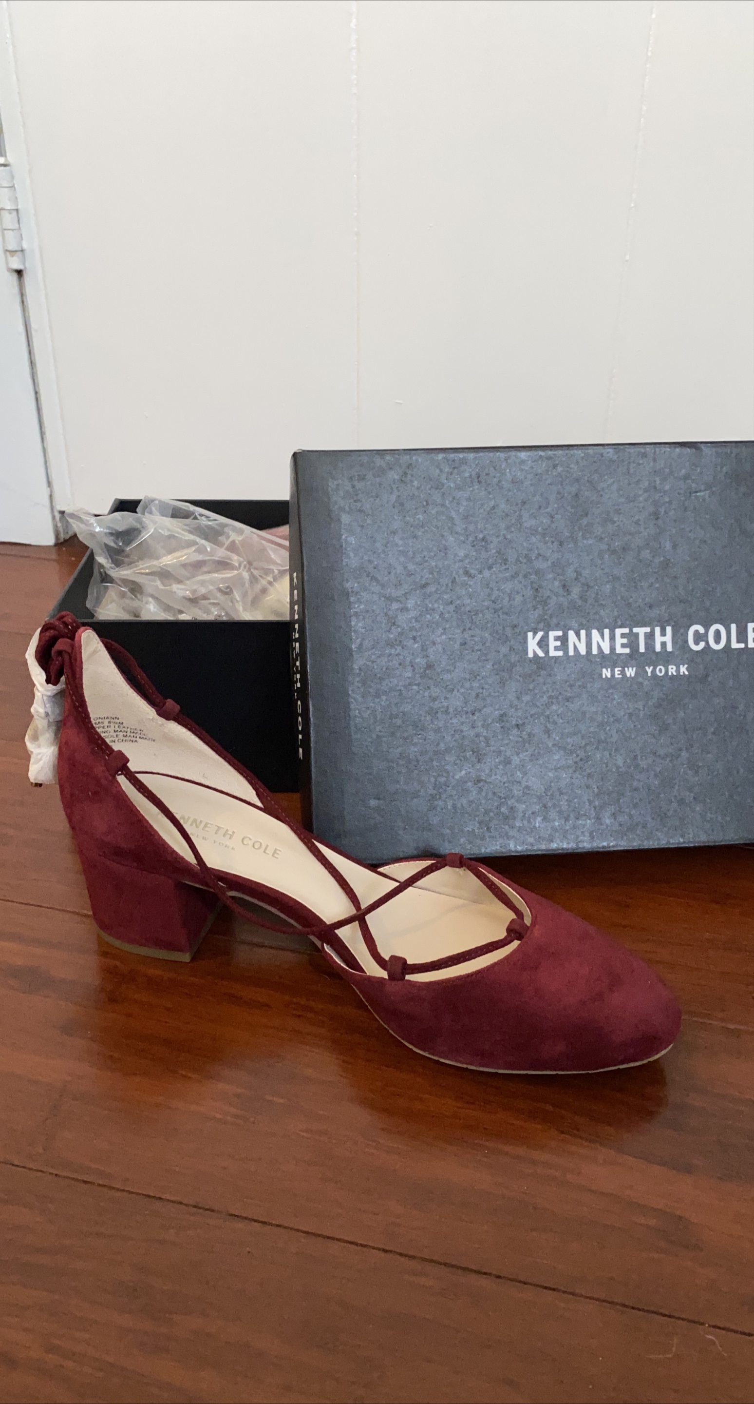 NEW Kenneth Cole Toniann Heels, Brick Red Suede, Size 8.5 thumbnail