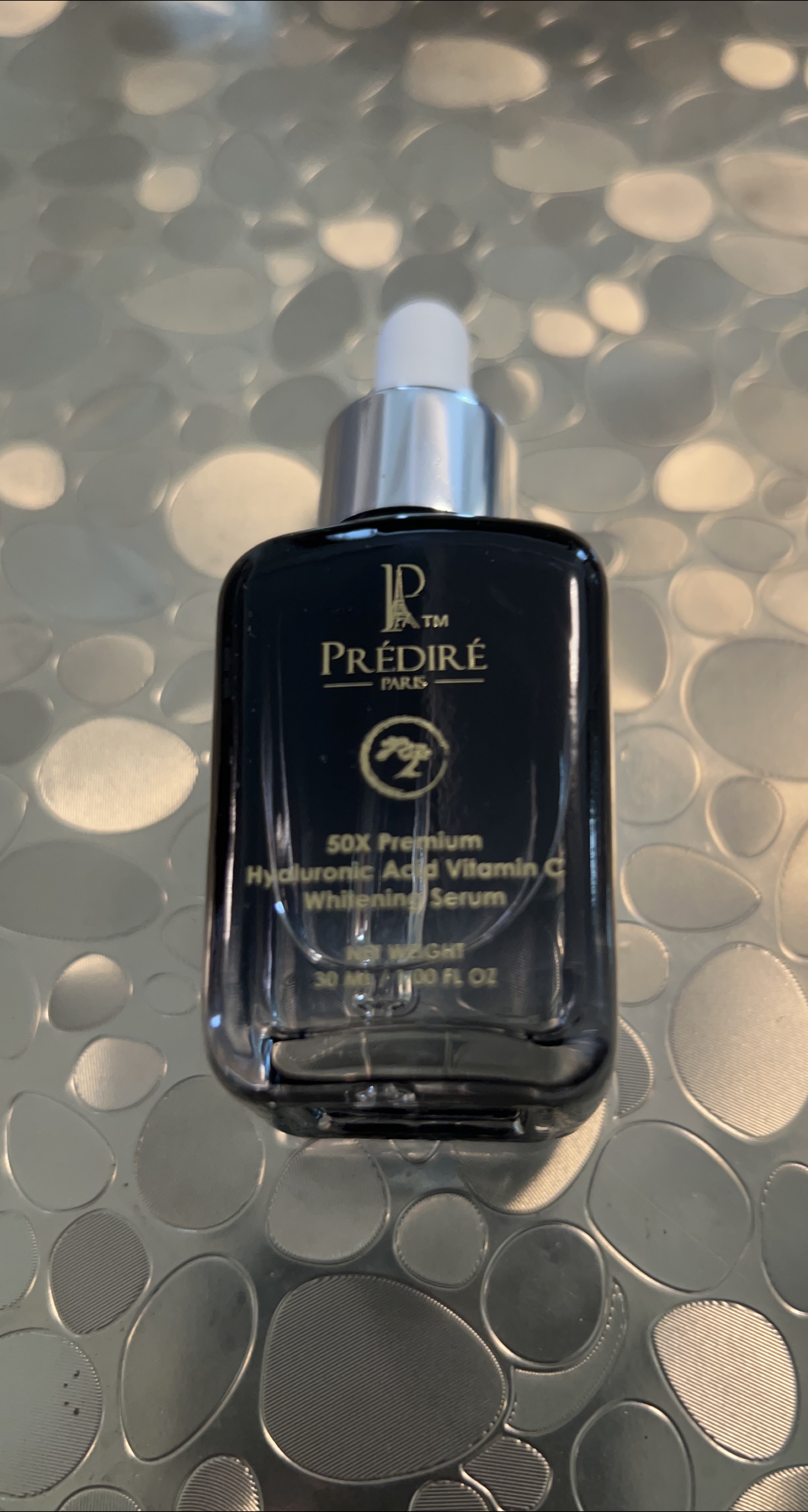 PRÉDIRÉ PARIS Hyaluronic Acid Vitamin C Serum thumbnail