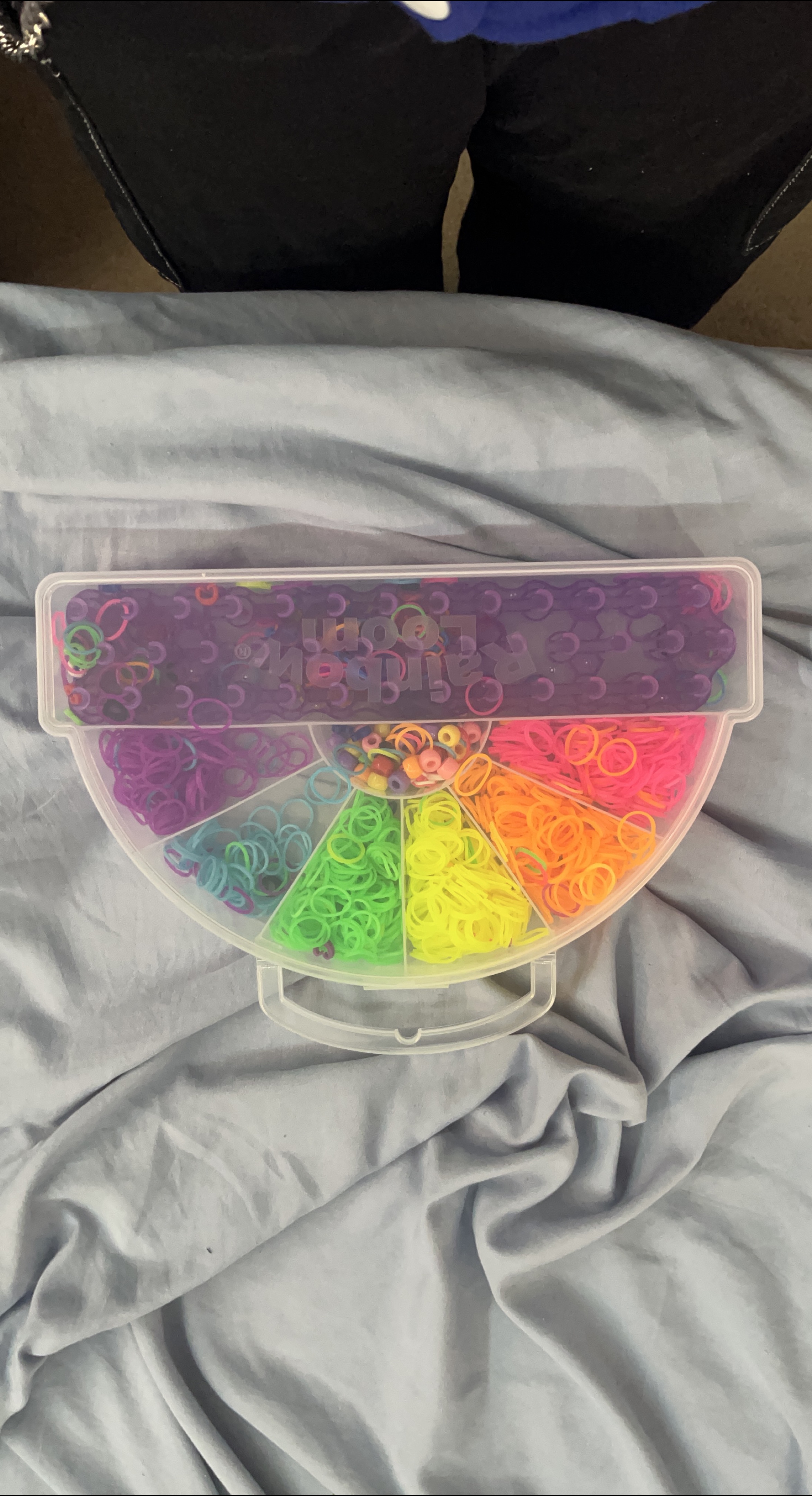 Rainbow Loom Rubber Band Bracelet Making Kit thumbnail